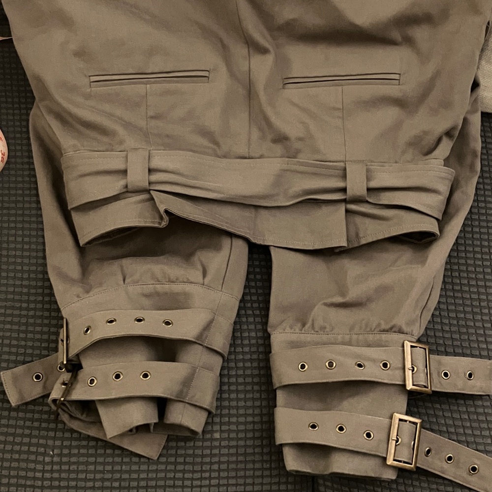 Lovers & Friends Ajax Paperbag Pants - Picture 6 of 6